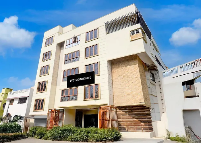 Super Collection O Vellore Near Cmc Hospital Formerly Geetha Residency