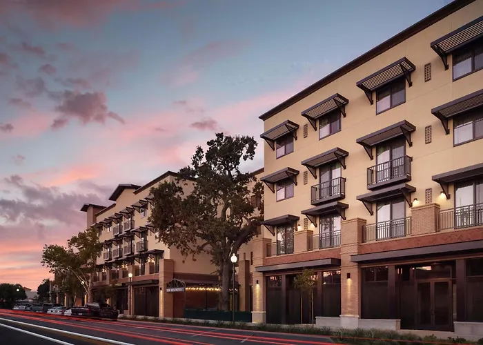 The Ava Hotel Paso Robles, Curio Collection By Hilton