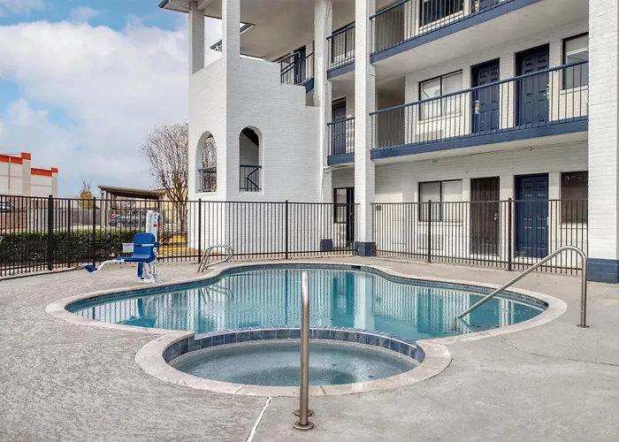 Surestay Hotel By Best Western Spring North Houston