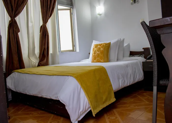 Hotel Royal Suite