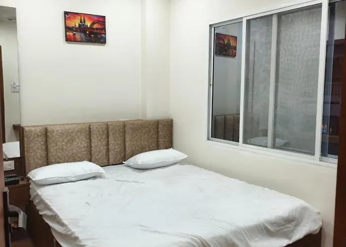 Hotel Shivaarambh Homestay