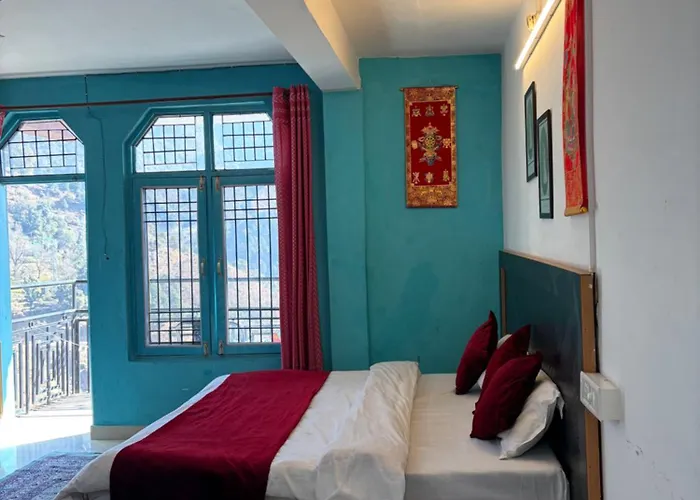 Freedom Palace Hotel