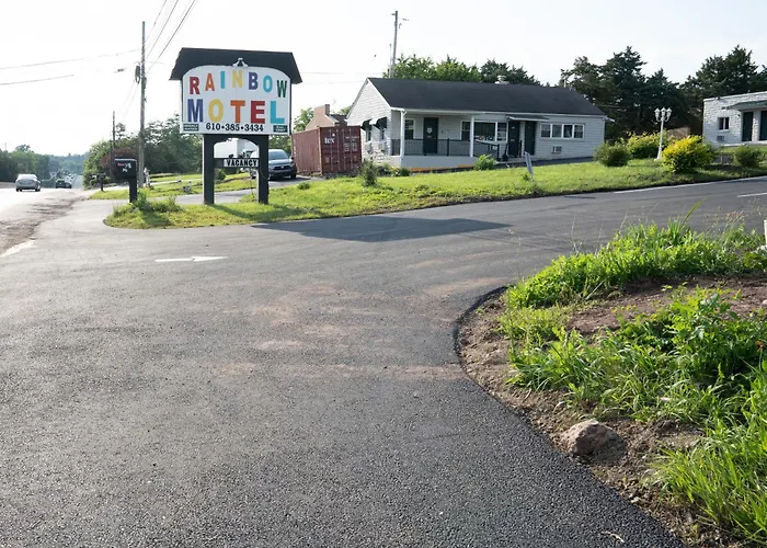 Rainbow Motel