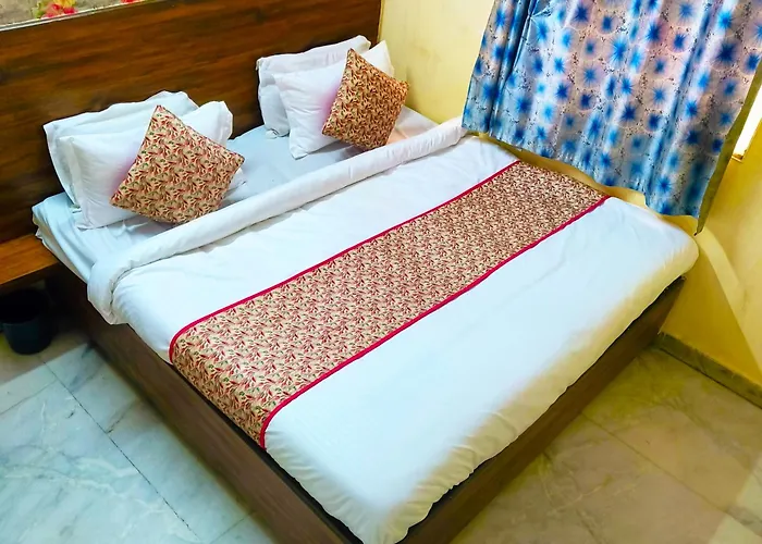 Vasant Stays By Amisha Palace - 5 Min Walk To Railway Station