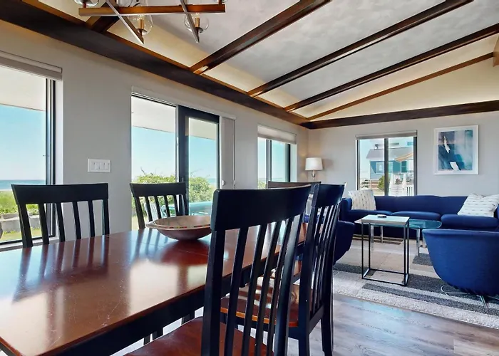 Coastal Escape By Bayley Vacation Rentals