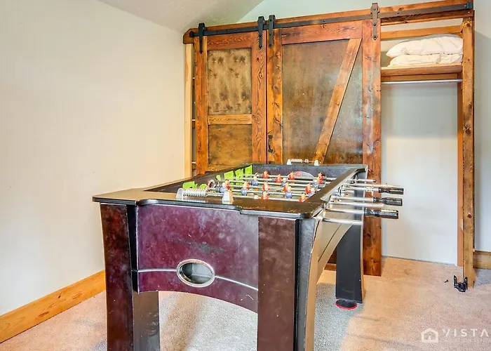 Ridgeview Retreat - Huge Cabin W/ Private Hot Tub