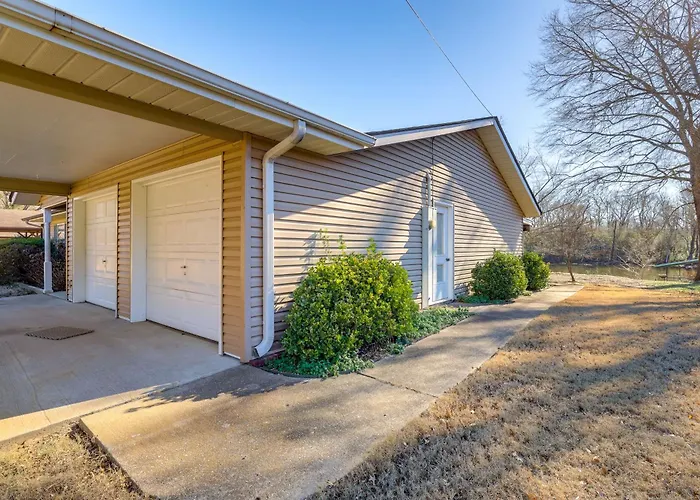 Fish, Hike & Relax: Heber Springs Family Home