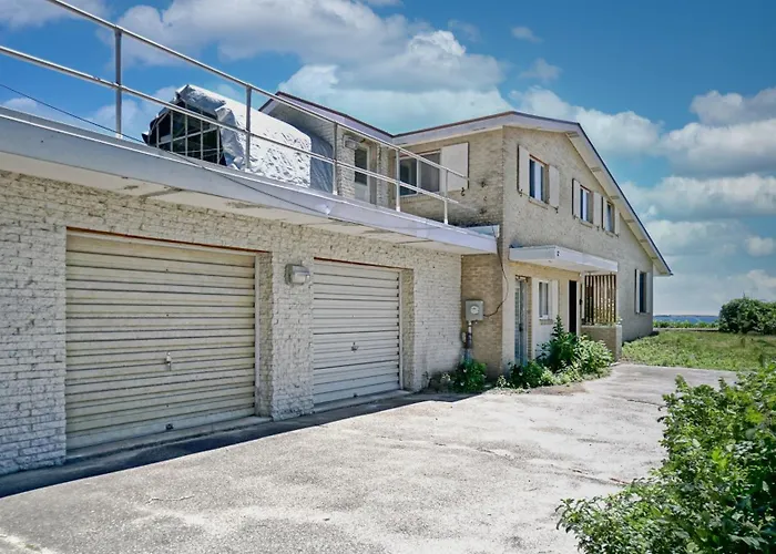 Coastal Escape By Bayley Vacation Rentals