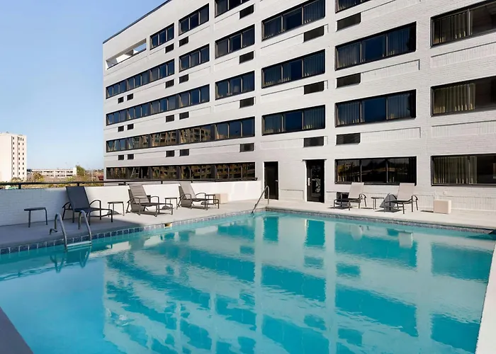 Fairfield By Marriott Inn & Suites Charleston Downtown