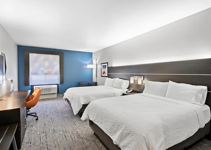 Holiday Inn Express & Suites White Hall By Ihg