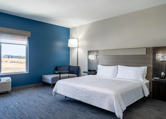 Holiday Inn Express & Suites - Meridian - Boise West By Ihg