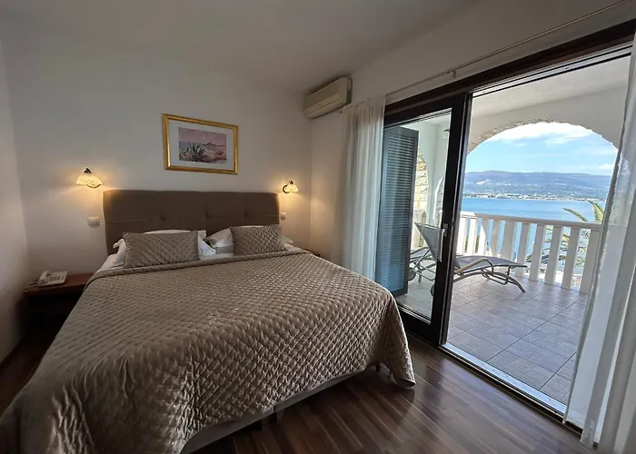 Hotel Vila Tina