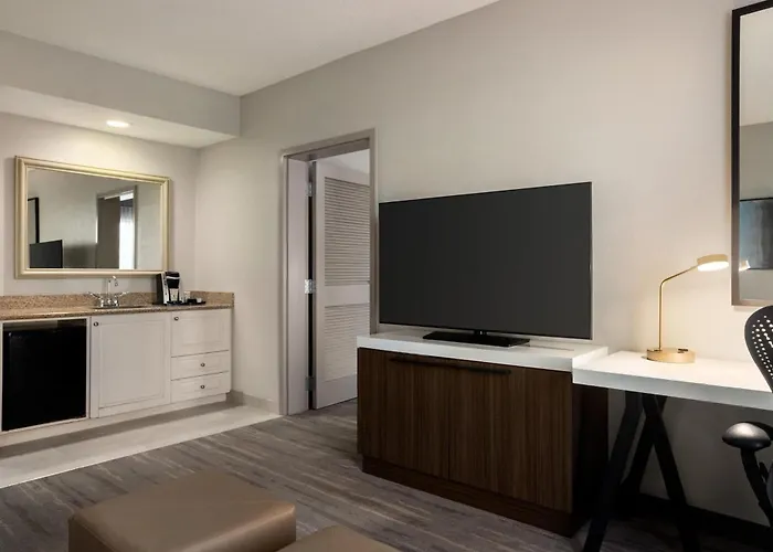 Hilton Garden Inn Fort Myers Airport/Fgcu
