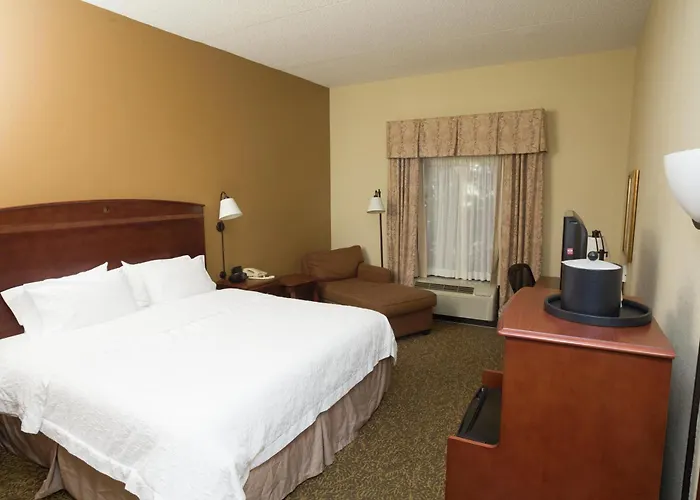 Hampton Inn Oneonta