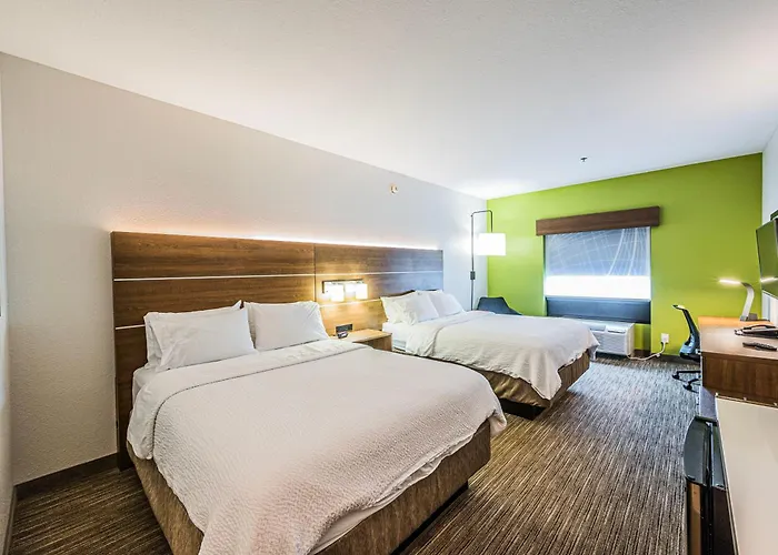 Holiday Inn Express Hotel & Suites Franklin By Ihg