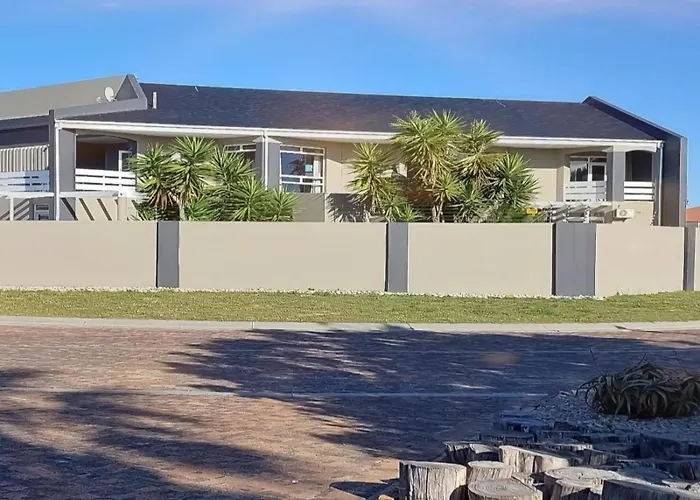 Beachwood Inn Melkbosstrand