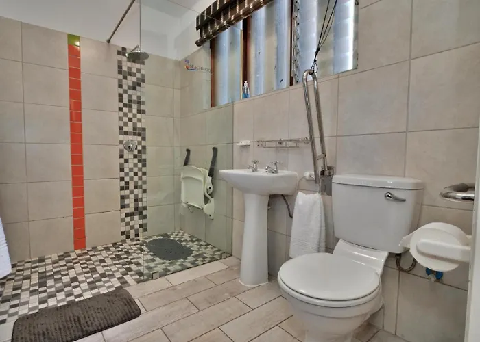Beachwood Inn Melkbosstrand