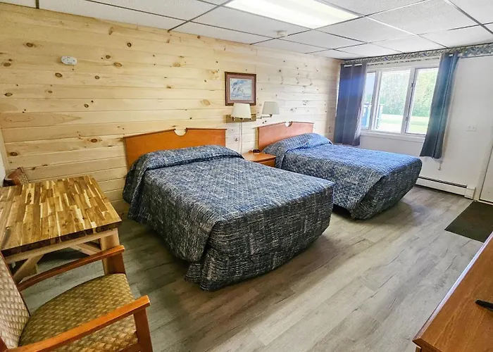 Katahdin Valley Motel
