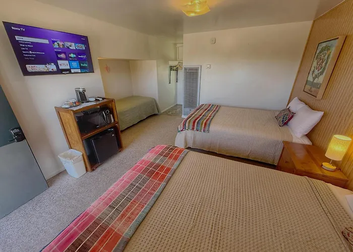 Lucky Seven Shared Kitchen, Sleeps 4 Mokee Motel