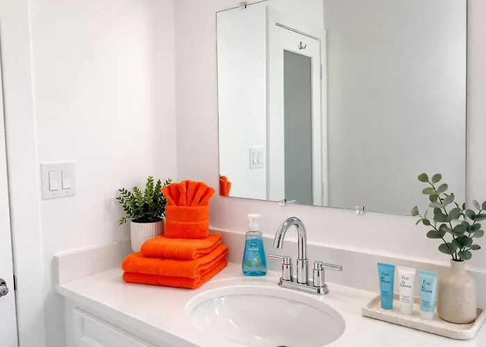 Mod Palm Desert