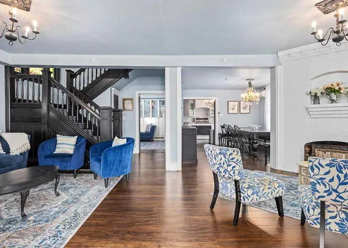 10Br North Ww Beach Home - Sleeps 22