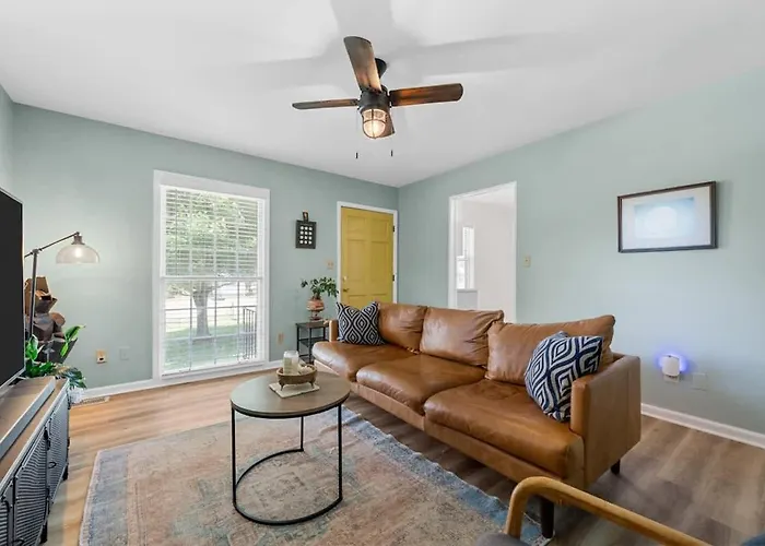 Spacious 3Br Home Near Downtown Hopkinsville