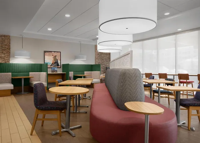 Home2 Suites By Hilton Anchorage/Midtown