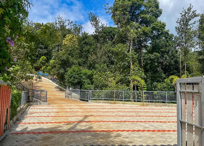 Snow Hills Nature Resort, Thekkady
