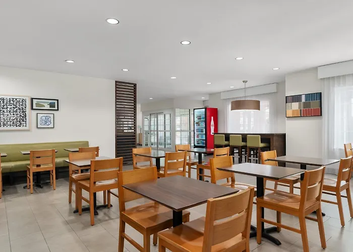 Garner Hotel Madison - Huntsville Airport By Ihg