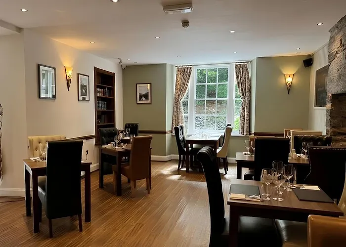Aberdunant Hall, Snowdonia Porthmadog