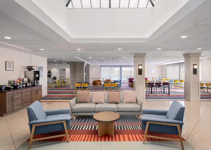 Garner Hotel Brockton - Boston By Ihg