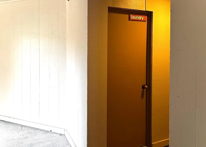 All-Season Sun Valley Retreat W/ Deck & Grill