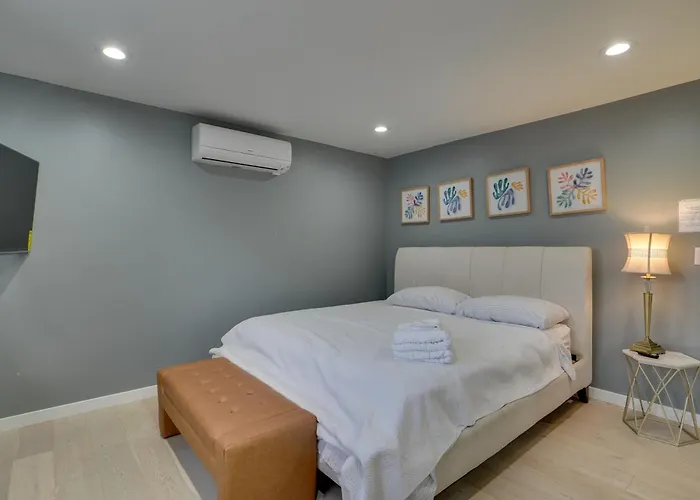Deck + Yard: Pet-Friendly Apartment In Magna!