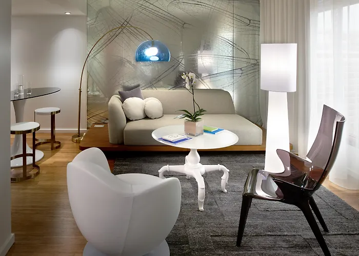 The Valorian West Hollywood, Curio Collection by Hilton