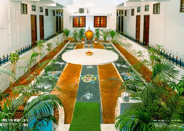 Hare Rama Hare Krishna - Eesha Hotel