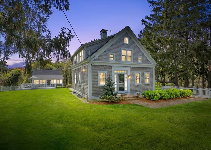 Sweet Retreat: Relax, Reconnect Unwind