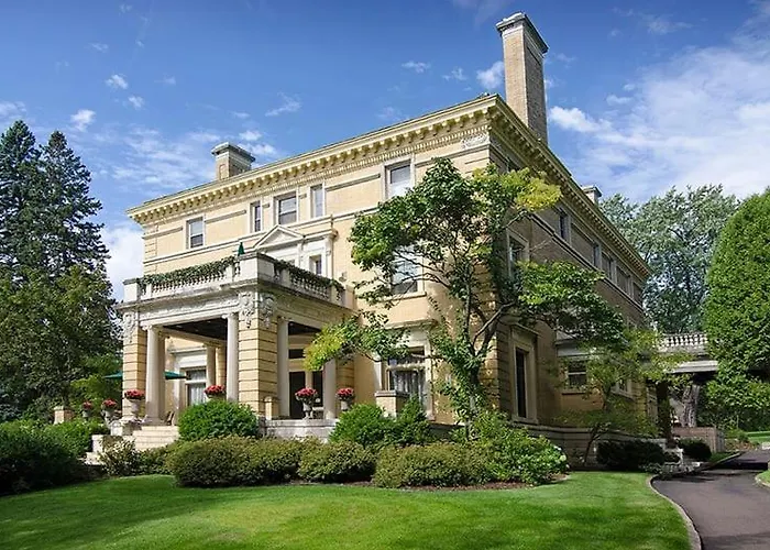 Historic Cotton Mansion By Heirloom Boutique Collection