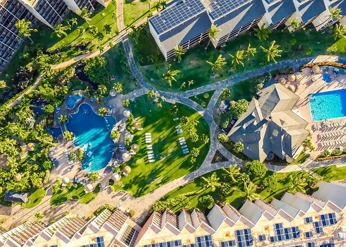 Kaanapali Ocean View Condo W Pool & Beach