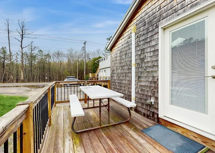 Shorelands Resort Cottage 40