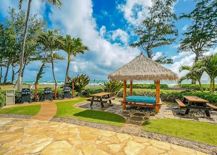 Islander On The Beach 211