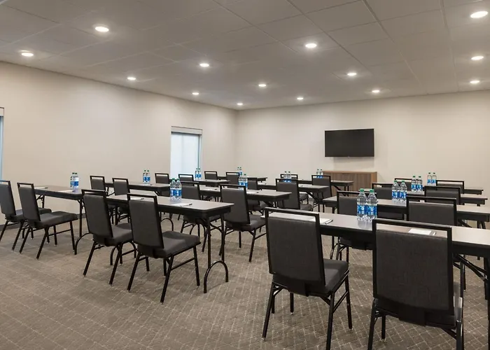 Garner Hotel Albuquerque West By Ihg