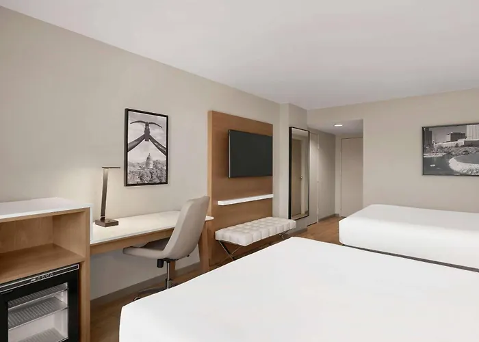 Radisson Hotel Salt Lake City Downtown