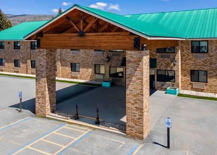 Super 8 By Wyndham Montpelier - Bear Lake