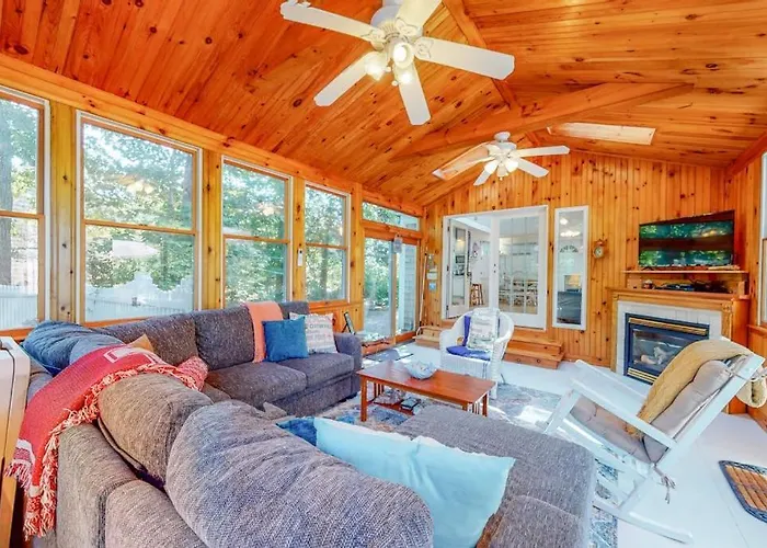 Harborview Villa
