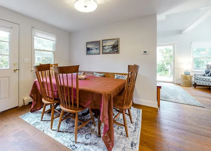 Ferry Harbor Cottage