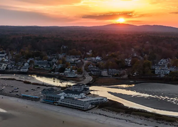 Norseman Resort On The Beach
