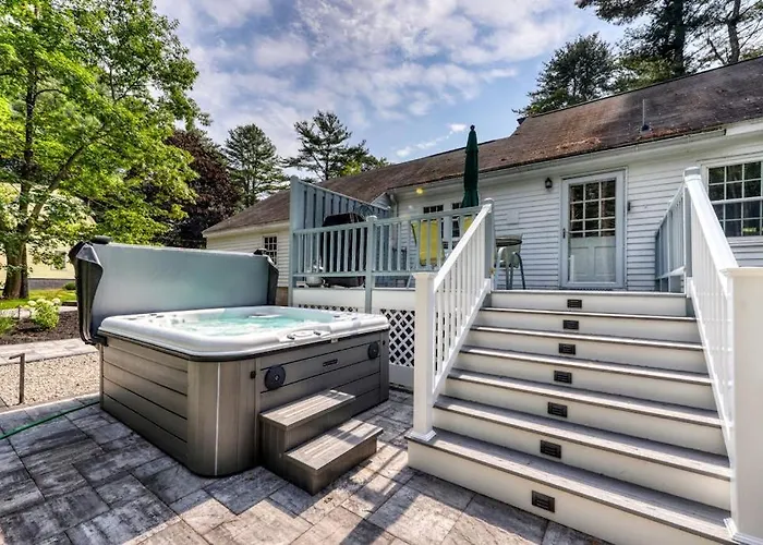 Kennebunk Family Cottage