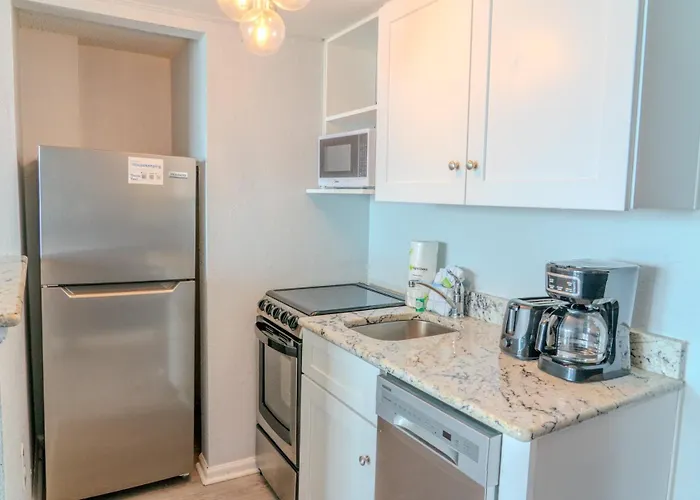 5Th Floor Direct Oceanfront Double Suite Sleeps 6 Meridian Plaza 503