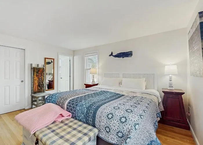 The Blue Whale Cottage