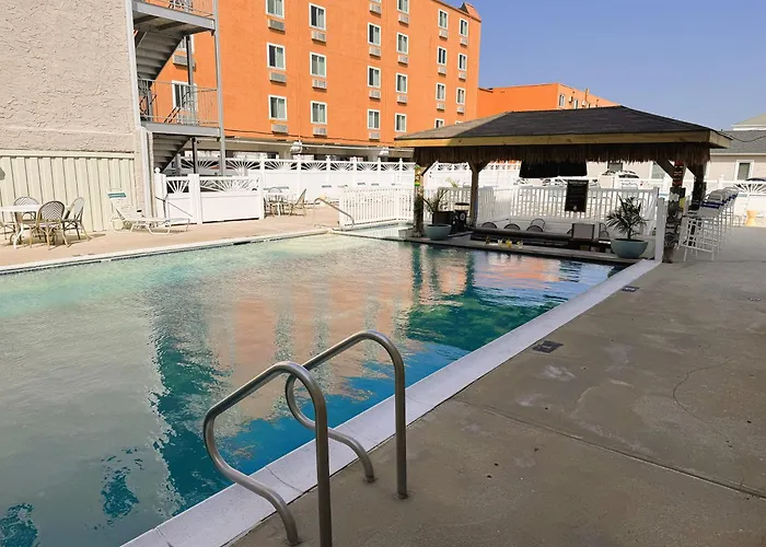 Oceanic Hotel